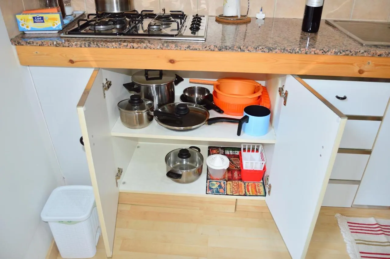 Taohome Taormina 0*,  İtalya